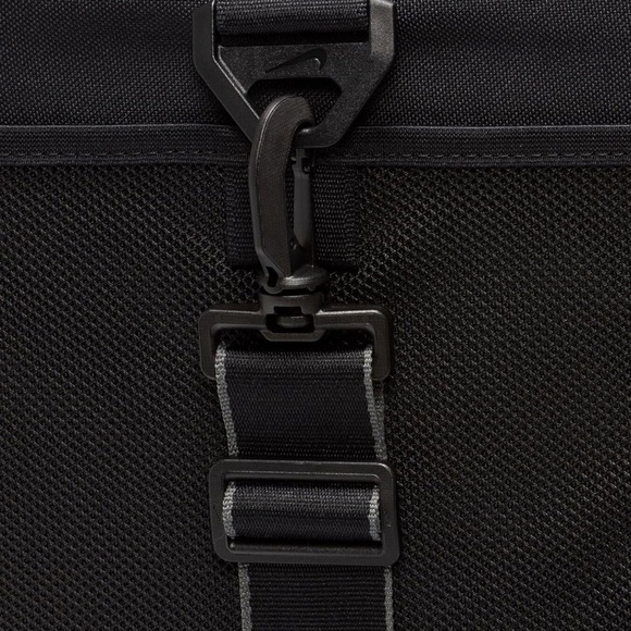 NEW NIKE Utility Power Gym Bag CK2795-010 BLACK/BLACK/ENIGMA STONE - Picture 6 of 7